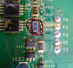 Falownik Schneider ATV32HD11N4 - spalone końcówki mocy