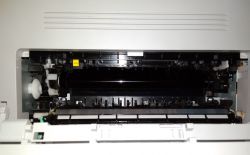 Samsung C460FW - Jak wyczyścić tę drukarkę (brudzenie papieru podczas wydruku)
