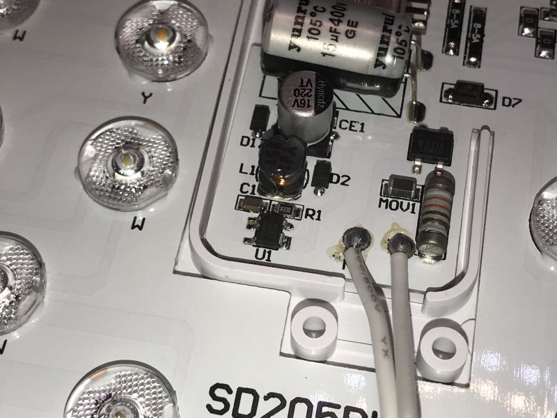 How hot does the 24 W Tuya ceiling lamp get? Test, interior and firmware change