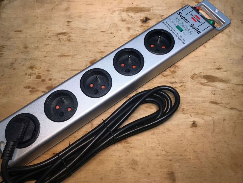 Will the new GPT-Image 2 generate an electronic circuit diagram? Comparison with Nano Banana 2