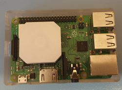 [Sprzedam]Raspberry Pi 3 model B+, obudowa, radiator