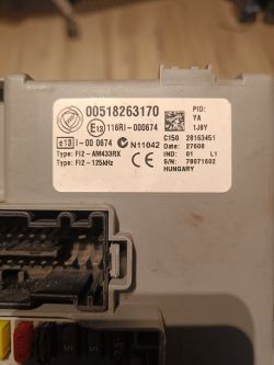 Zdjęcie etykiety na module elektronicznym Valeo