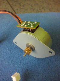 Schemat połączeń silnika krokowego do Arduino - jak uruchomić?