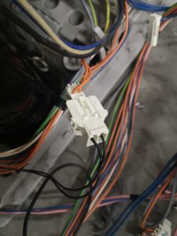 Electrolux EDH97981W - gdzie podłączyć kostkę, schemat instalacji