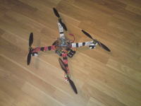 [Sprzedam] Qaudrocopter - wszystko co potrzebne na start