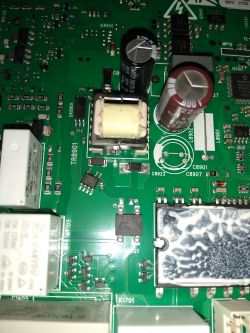 Bosch WAN2006SPL - nie obraca się silnik na początku lekko drga bębnem
