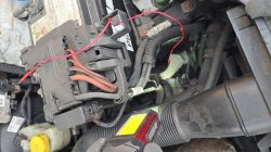 Seat Ibiza Mk5 1.4 2010 – rozrusznik nie kręci po sprawdzeniu bezpieczników 42 i 45