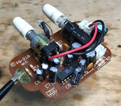 Stare głośniki komputerowe Media Tech Amplified Speaker System [schemat]