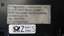 Blaupunkt 7607667142 - Wzmacniacz BMW E36 potrzebna rozpiska złącz lub schemat