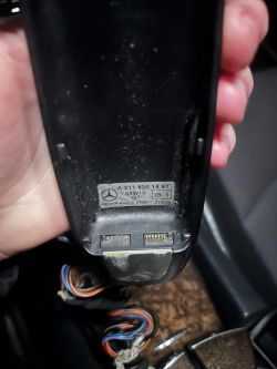 Jak przerobić wejście telefonu Nokia 6310i na USB w Mercedesie W211?