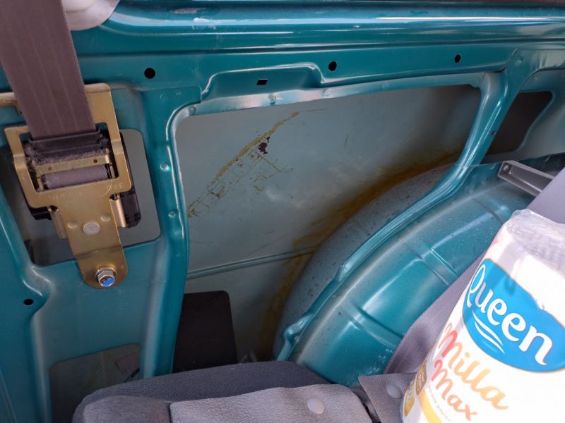 Montaż głośników niskotonowych w nadkolu Swifta gen 2 - porady