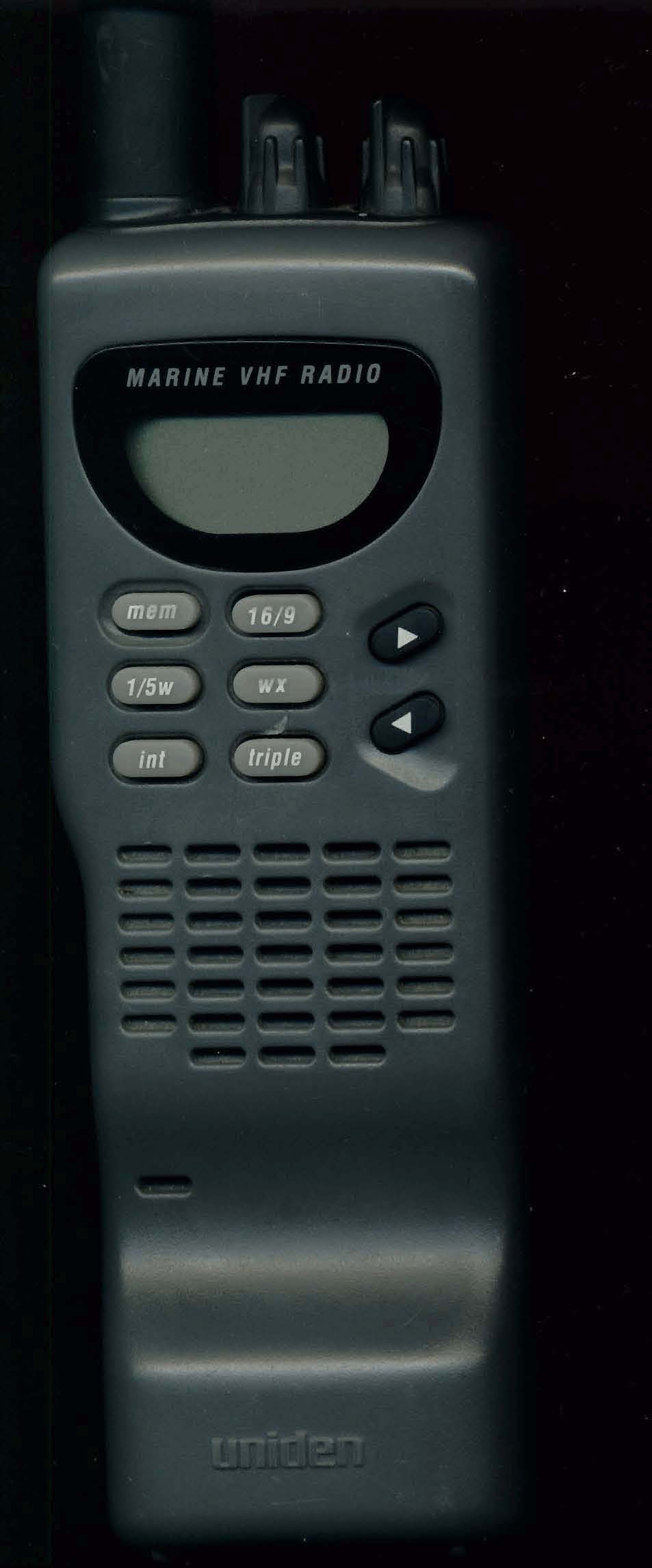 Jak rozpoznać model Uniden morskiego z zablokowaną klawiaturą?