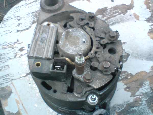 Elektryka Wózka wid³owego Problem z Alternatorem brak ¦w. Elektryka Wózka wid³owego Problem z Alternatorem brak ¦w.