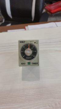 Timer Relay AH3-2 - Timer AH3-2 do podnośnika samochodowego Timer Relay AH3-2 - Timer AH3-2 do podnośnika samochodowego