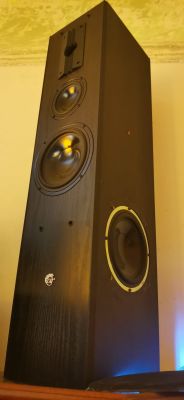 Podłączenie 4 kolumn (6 Ohm i 4 Ohm) do wzmacniacza Sony 6-16 Ohm