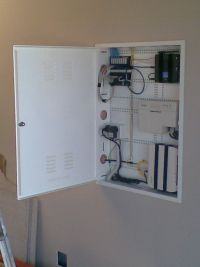 Flush-Mounted Multimedia Box: Housing Router, TV Multiswitch, HDD Recorder & Patch Panel
