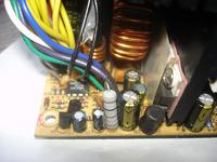 Topower model: TOP 526 P6 420W włącza się z dużym opóznieniem.