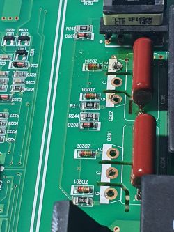 Samsung CTN464NC01 - uszkadza parę tranzystorów Q101, Q102