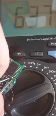 Kangoo 1 98r - Jak znaleźć usterkę w uszkodzonym pilocie? Brak świecenia diod.