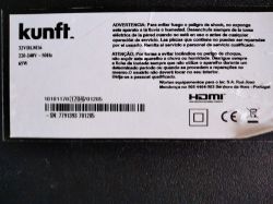 Label on back of Kunft 32VDLM16 TV with power specs and serial number