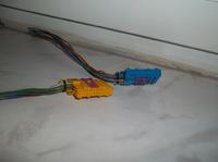 Opis kolorów kabli w żółtej wtyczce licznika Audi A4 B5 - schemat lub zdjęcia