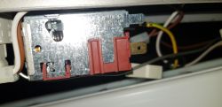 Lodówka Indesit BAAN 13 P - Lodowka nie chlodzi zamrażarka nie mrozi Lodówka Indesit BAAN 13 P - Lodowka nie chlodzi zamrażarka nie mrozi