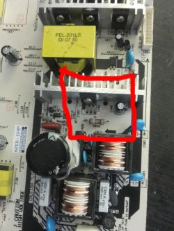Układ scalony STR W6253 w zasilaczu IPB-6015N02DP - brak napięcia na wyjściu