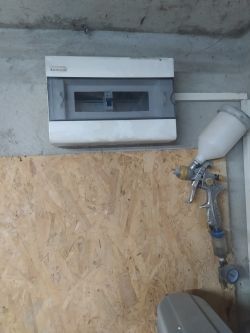 Czy większy bezpiecznik zabezpieczy instalację? Moc przyłączeniowa w kuchni.
