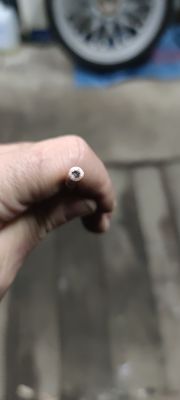 Jak naprawić ułamaną antenę CB President Colorado 800?