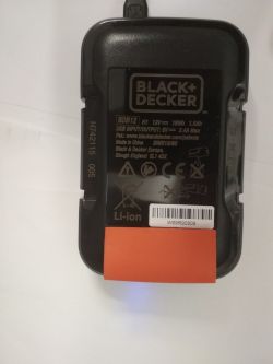 Black + Decker, akumulator do elektronarzędzi i powerbank w jednym Black + Decker, akumulator do elektronarzędzi i powerbank w jednym