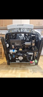 Jak zamontować fotele elektryczne z pamięcią w Audi A5 8T?