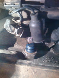 VW Golf III - świecąca się kontrolka oleju powyżej 2-3 tys obrotów