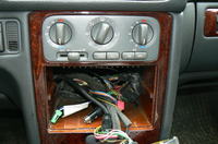 Volvo V70 MK1 2,5TDI Układ klimatyzacji - parownik