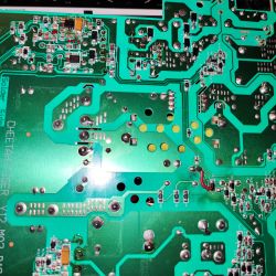 Indukcja Electrolux EHL6740FOK - Błąd E8 po wymianie panelu z modelu EHI6740FOK