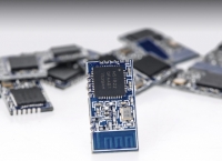 [Sprzedam] Mini moduł Bluetooth 4.0 BLE nRF51822 WT51822-S4AT