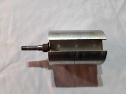 Wyjmowanie łożyska z wałka struga elektrycznego Bosch PHO20-82 - instrukcje i wskazówki