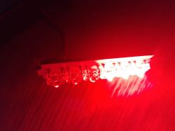Naprawa lampy tylnej LED w motorowerze - 3 z 6 diod słabo świeci