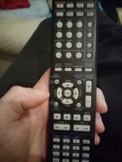 Wyłączenie dźwięku w TV przez ampituner Pioneer - niewłaściwe użycie pilota