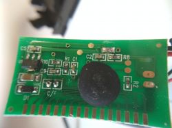 Mały i uniwersalny, elektroniczny termometr panelowy Mały i uniwersalny, elektroniczny termometr panelowy