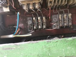 Ustawienie termika w tokarce 3 mm - silnik 7,5 kW, podłączenie posuwu i pompki