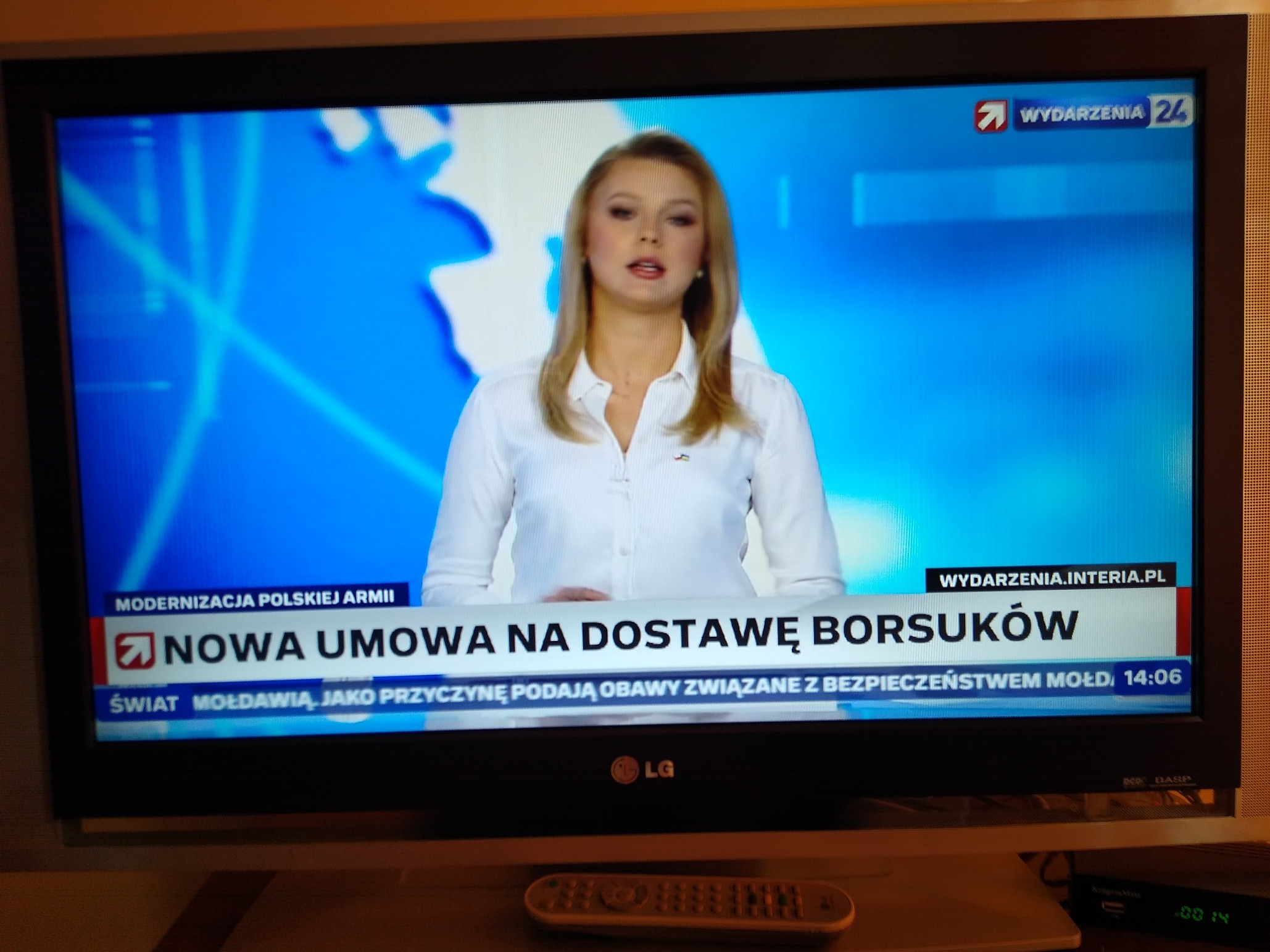 [Rozwiązano] LG RZ-32LZ55 - Rozszerzony obraz, sterowanie H/V-Pozycja ...