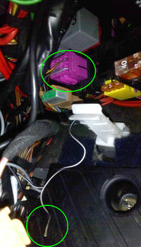 Audi A4 B5 1.6 Sedan - Zamek centralny nie zamyka drzwi