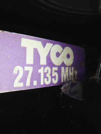 Jak dobrać pilot do RC TYCO SCORCHER 27.113MHz z adnotacją 26.680?