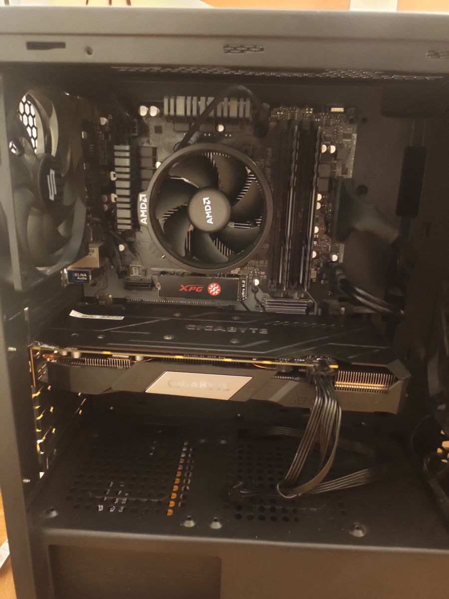 PC nie startuje po czyszczeniu i wymianie pasty CPU, reset CMOS pomaga