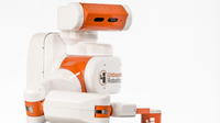 UBR-1 - osobisty robot pełniący rolę lokaja UBR-1 - osobisty robot pełniący rolę lokaja