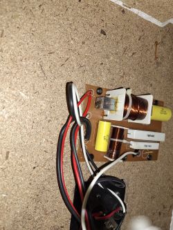 Jakie głośniki wybrać do kolumn RELOOP RSP-30 zamiast uszkodzonych?