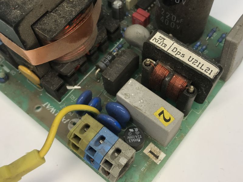 The inside of the Polish retro power supply Polwat PWS-100 RM 24V/4A - has it survived the years of 