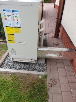 Pompa ciepła Gree Versati Monoblok 10kW - warto kupić?