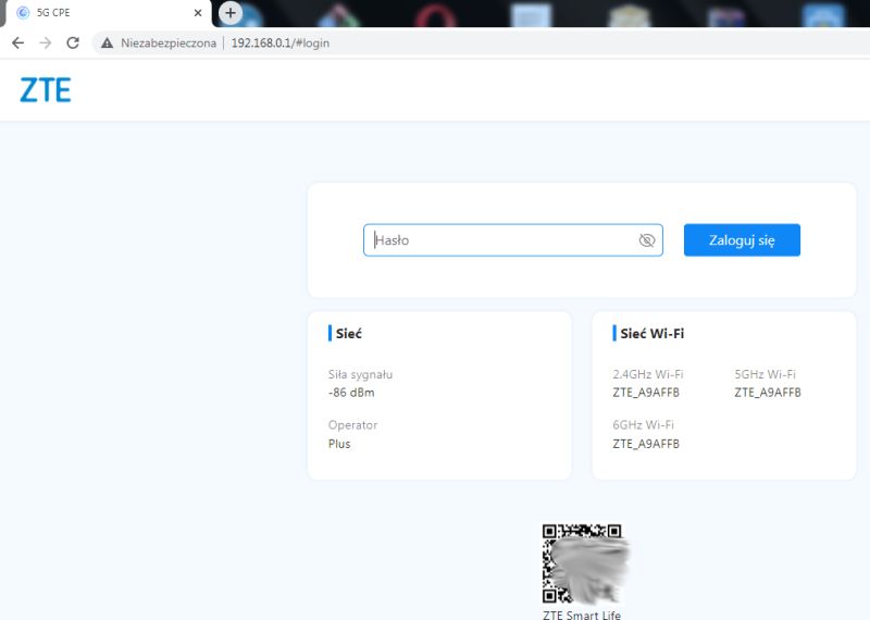 Panel logowania ZTE z informacjami o sieci i kodem QR do aplikacji
