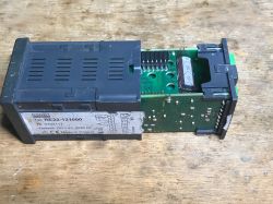 RE22-121000 Temperature Controller – Made in Poland – internal view